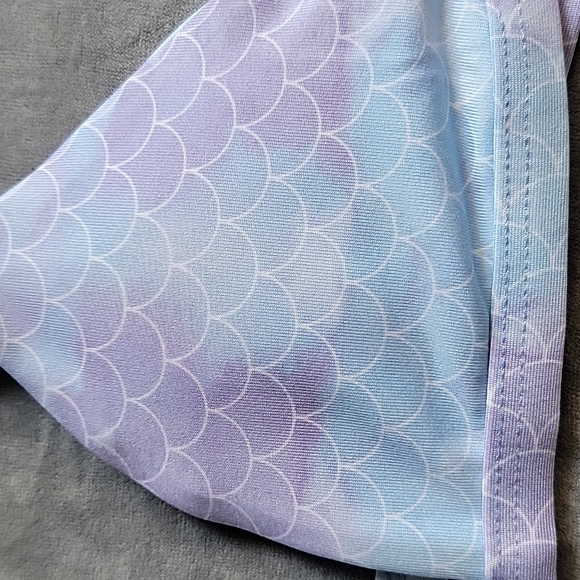 Midori Mermaid Siren Top - Picture 2 of 3